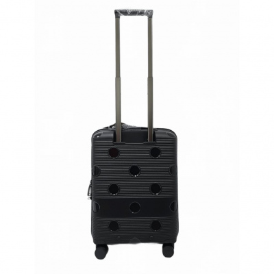 Чемодан пластиковый AIRTEX S 246 черный