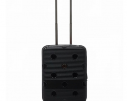 Чемодан пластиковый AIRTEX S 246 черный