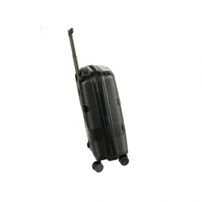 Чемодан пластиковый AIRTEX S 246 черный